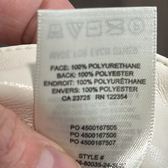 Aritzia Wilfred Melina Cropped faux leather pants in birch - Picture 7 of 10